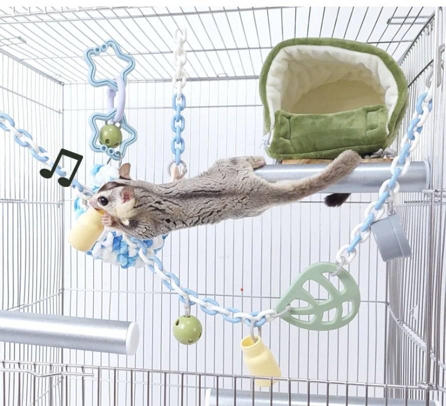 フクロモモンガ　おもちゃ